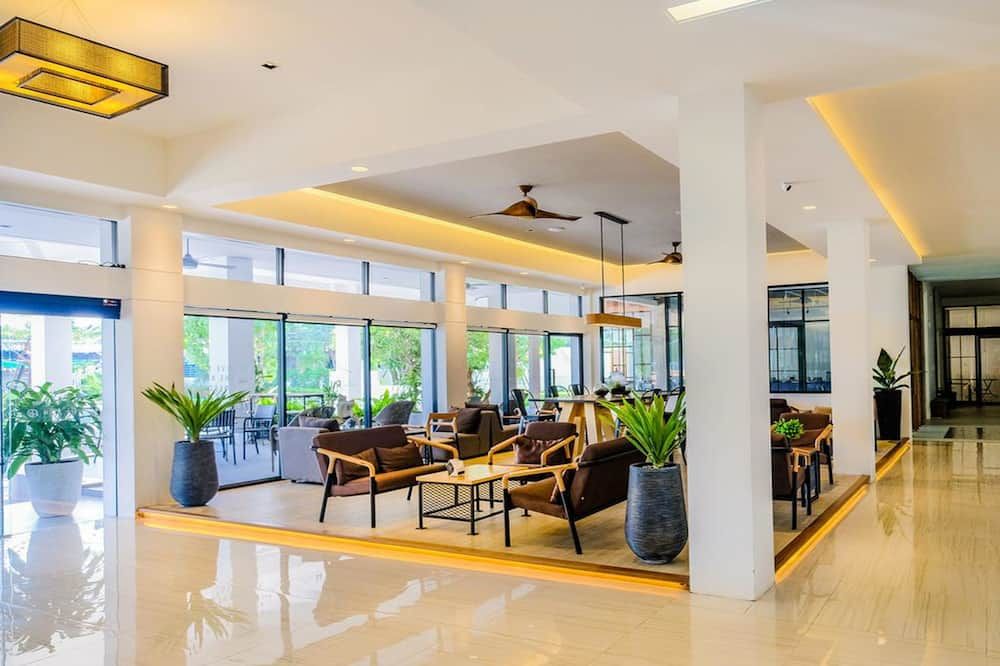 ذا ريتش هوتل كورات