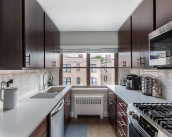 Chic|luxurious|2br|trendy|evanston Next To Beach - Evanston - Kitchen