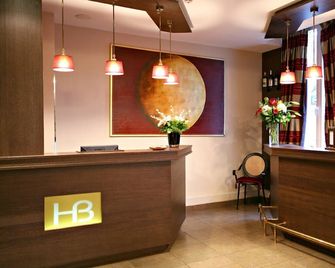 Hotel Beauvoir - פריז - דלפק קבלה