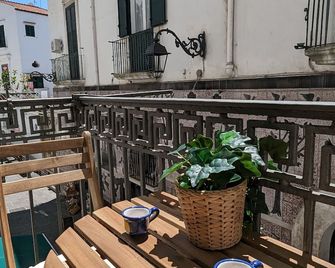 Apple Lemonade B&B - Vietri sul Mare - Balkong