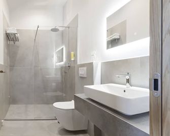 Kombinat Rooms City Center - Novi Sad - Baie