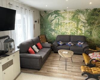 Secrets Salés, seaside cottage with swimming pool - Longeville-sur-Mer - Salon