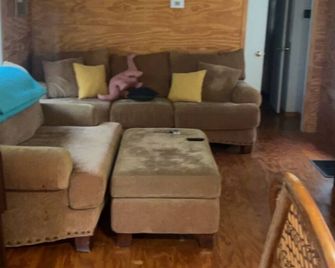 Lakeside mobile home ! 15 mins to plant hatch - Baxley - Wohnzimmer