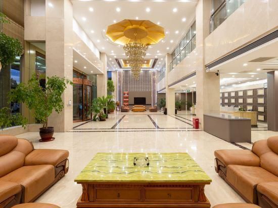 Greentree Gem International Hotel (Zaozhuang Station Municipal Government) - Zaozhuang - Hall d’entrée