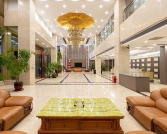 Greentree Gem International Hotel (Zaozhuang Station Municipal Government) - Zaozhuang - Hall d’entrée