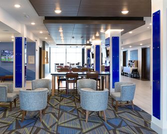 Holiday Inn Express & Suites Wentzville St Louis West By IHG - Wentzville - Gebouw