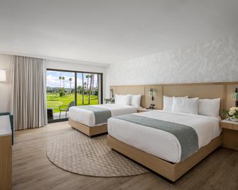 Guesthouse, Hotel at La Valle - Rancho Sante Fe - Bedroom
