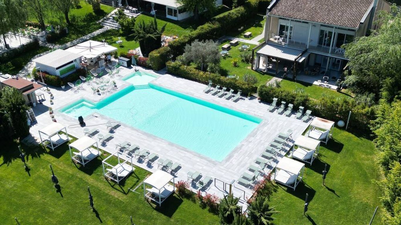 Gelso Bianco Country Resort