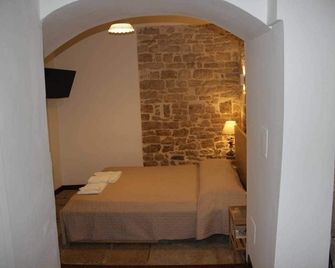 La Cattedrale B&B - Bisceglie - Bedroom