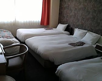 Heal In Yokkaichi - Yokkaichi - Bedroom