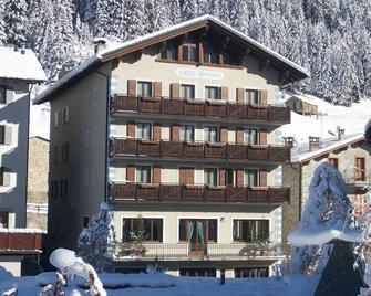 Hotel Compagnoni - Santa Caterina Valfurva - Building