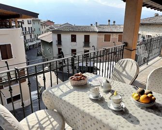 Residence Casa Gardola, Gtsgroup - Tignale - Balkon