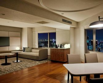 ANA Holiday Inn Tokyo Bay by IHG - Tokio - Schlafzimmer