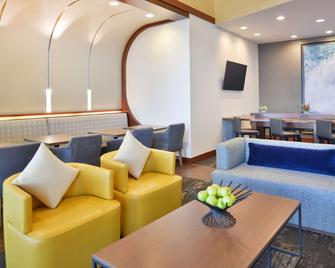 Hyatt Place Garden City - Garden City - Lounge
