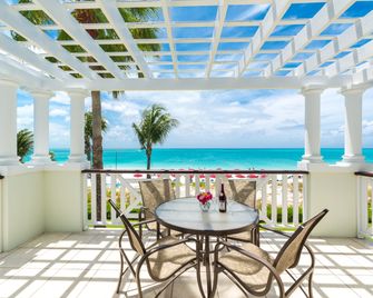 Royal West Indies Resort - פרובידנסיאלס - מרפסת