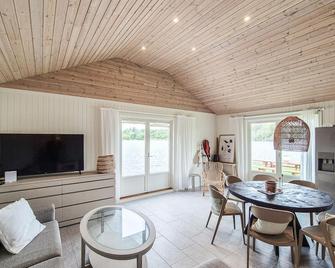 2 Bedroom Lovely Home In Haugesund - Haugesund - Spisesal