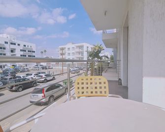 Stay Universal Studio - Nicosia - Balcony