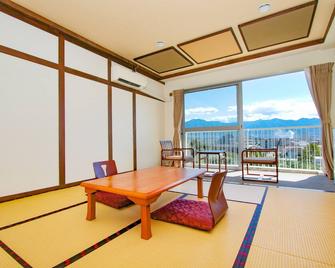Ooedo Onsen Monogatari Hotel Shinko - Fuefuki - Comedor