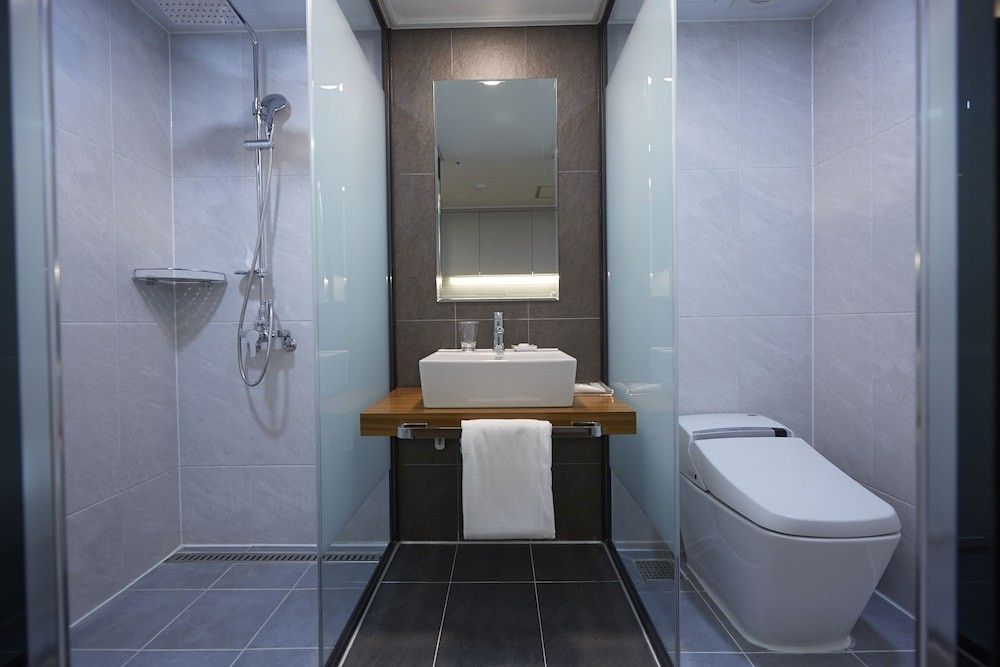 Royal Square Hotel Seoul - סיאול - חדר רחצה
