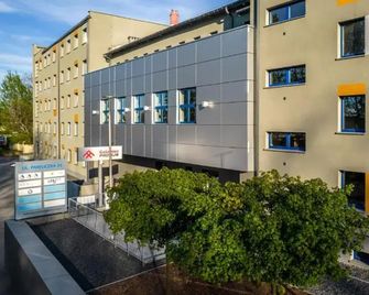 Gosciniec Promus - Zabrze - Edificio