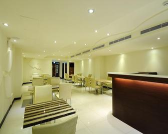 Bravo Hotel - Taichung City - Restaurant