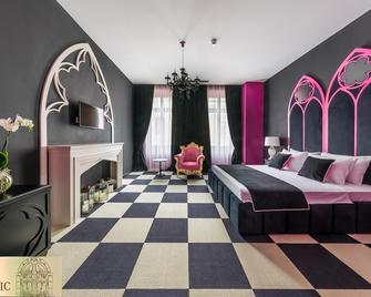 The Mansion Boutique Hotel - Bucharest - Bedroom