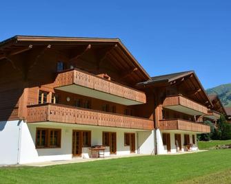 Apartment Jacqueline 12 by Interhome - Gstaad - Building