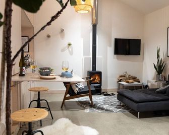 The Bothy @ Fernwood.eco with private sauna - Clifden - Wohnzimmer