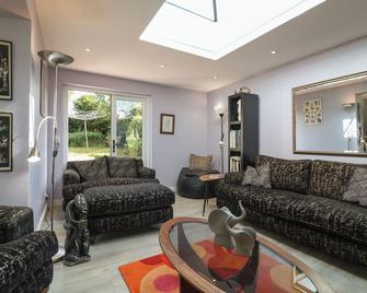 Bramble End - Westbury - Living room