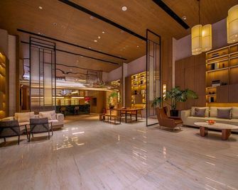 Shengli Shiyou Tower Hotel (Hexie Square Provincial Hospital Branch Jinan) - Джінан - Лоббі