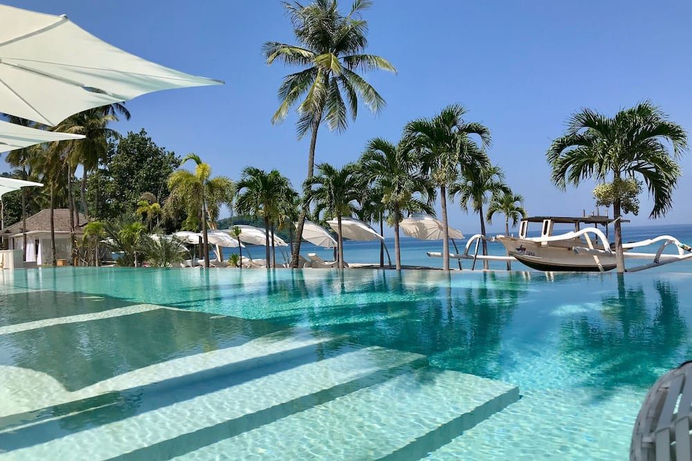 سيفين سيكريتس باي هانجينج جاردنز