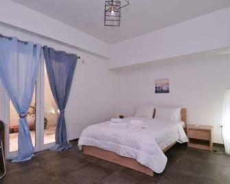 Koukaki, a minimal studio - Atenas - Quarto