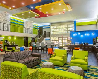 كواليتي إن أتلانتا نورث إيست آي-85 - أطلنطا (جورجيا) - ردهة