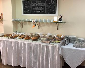 Pousada Raio De Sol - Guarapari - Buffet
