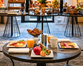 Le Louis Hotel Versailles Château - MGallery Collection - Versalles - Menjador