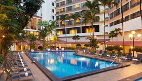 新加坡怡閣酒店 - 新加坡 - 游泳池