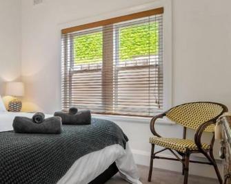 Awesome Albert Park Art Deco 2 Bedroom Apt. Bevan2 - Melbourne