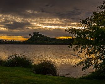 VR Rotorua Lake Resort - Rotorua - Vista del exterior