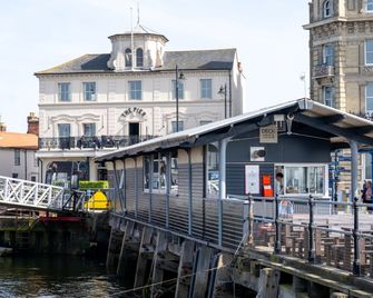 The Pier Hotel - Harwich - Gebouw
