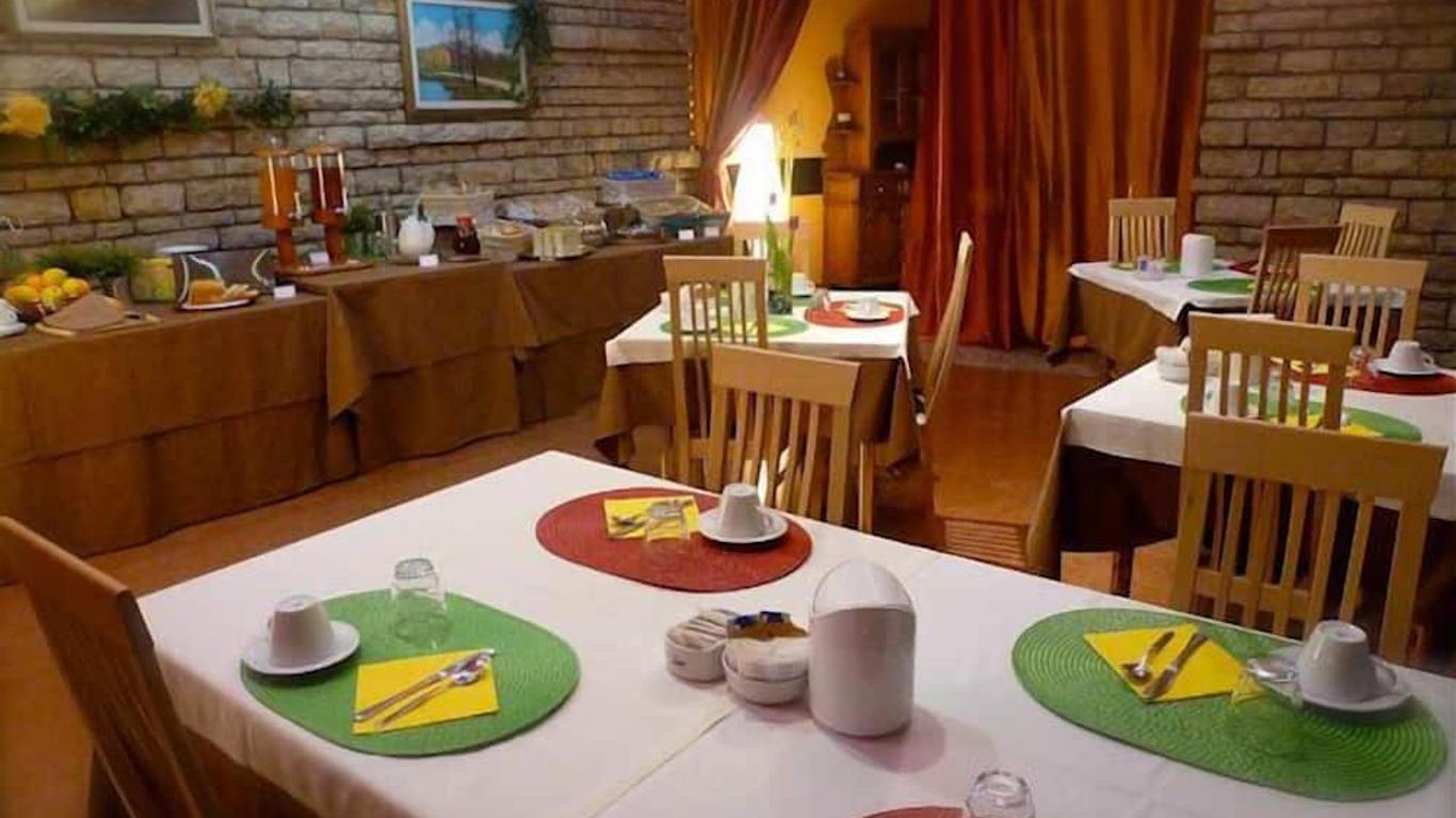 Hotel Mirella e Ristorante Bar Don Bacco