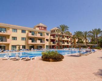 Labranda Aloe Club Resort - Corralejo - Piscina