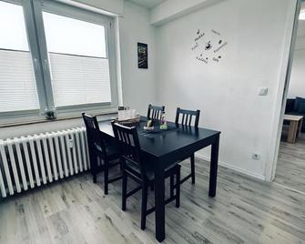 Fewo Euregio Terrasse & Klinik-Nähe - Nordhorn - Salle à manger