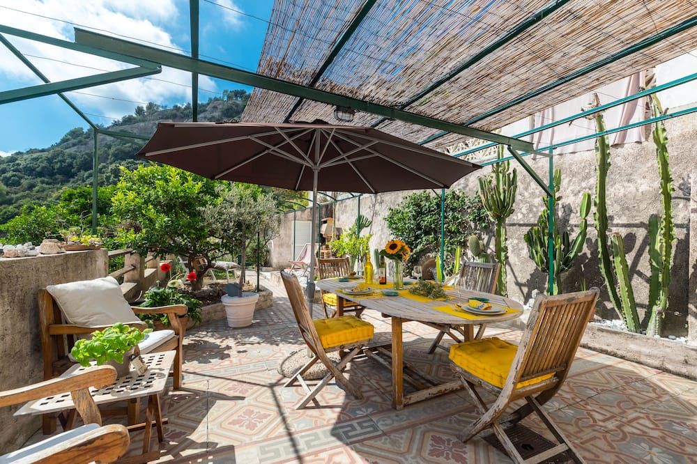 La maison des vacances - Menton - Innenhof