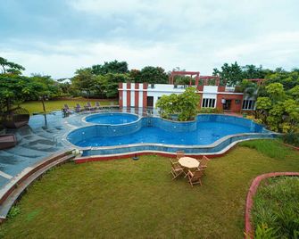 The Ocean Pearl Resort And Spa - Hubli - Pool