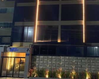 V-Home Flat Hotel - Макае - Будівля