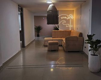 Hostel in cartagena 10 minutes from the historical center and 10 meters from the beach. - Cartagena