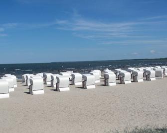 Vacation Cherry Blossom - Vacation Cherry Blossom - Ueckermünde - Strand