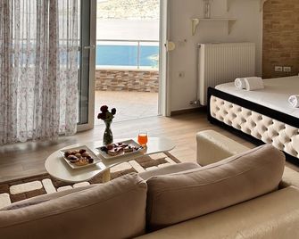 Hotel Bella Vista - סאראנדה - חדר שינה