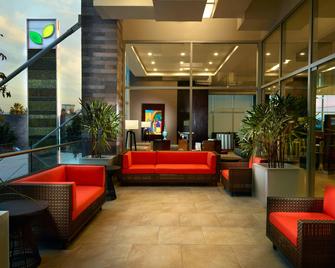 Courtyard by Marriott Queretaro - קרטארו - לובי