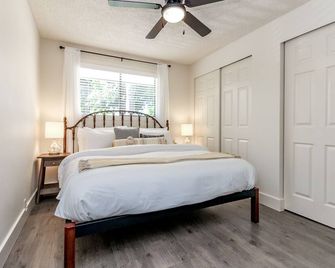 Short Walk To Dt/ Ac/Gas Fire Pit/Bbq/Coffee Bar - Enumclaw - Habitación